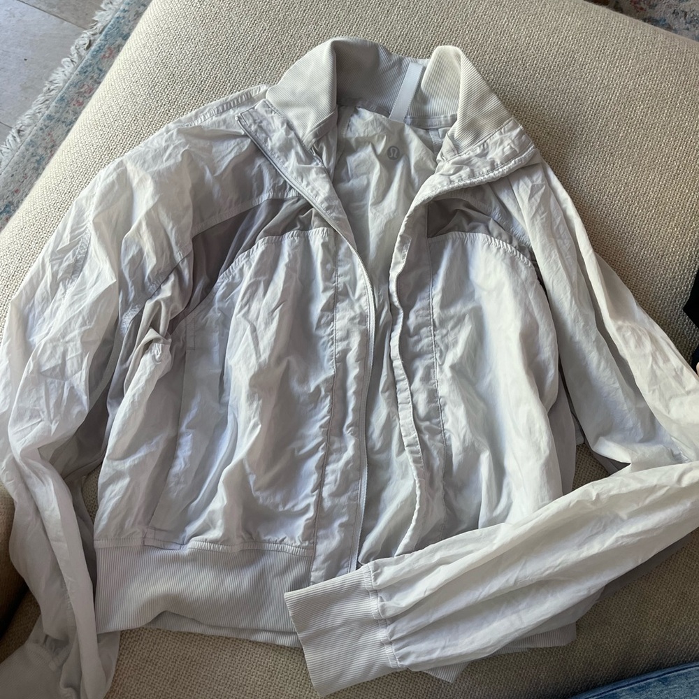 Lululemon jacket - Picture 2 of 2